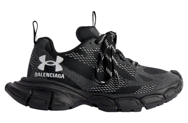 Balenciaga x Under Armour 3XL Knit WMNS in Black/White: A Fusion of Fashion and Function