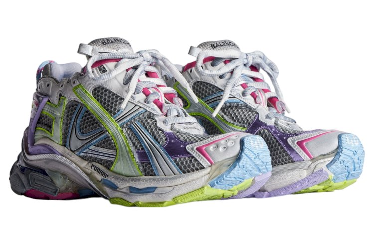 Balenciaga Runner WMNS Grey / Multicolor: A Bold Blend of Style and Comfort