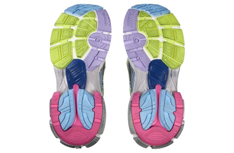 Balenciaga Runner WMNS Grey / Multicolor: A Bold Blend of Style and Comfort