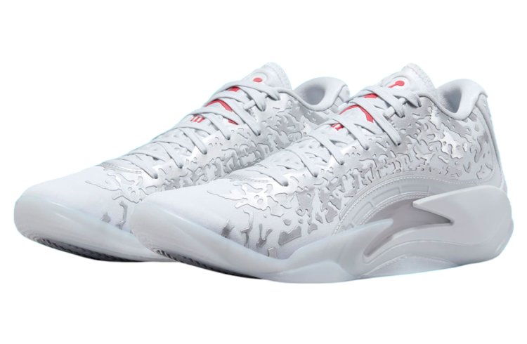 Jordan Zion 3 Pure Platinum / Metallic Silver: A Bold Fusion of Style and Performance