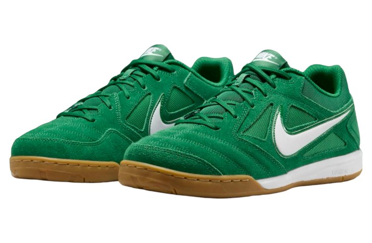 Nike Gato