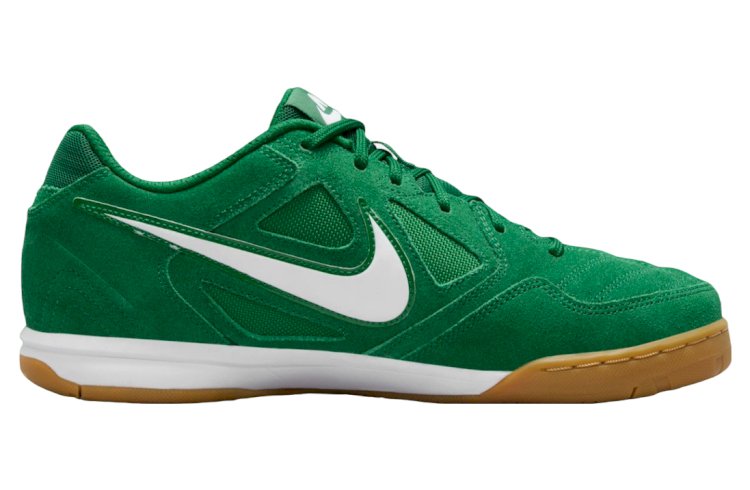 Nike Gato
